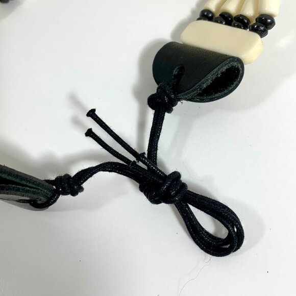 Handmade Buffalo Bone Hairpipe Traditional Tribal Choker Leather Closure  Unisex - Picture 5 of 7